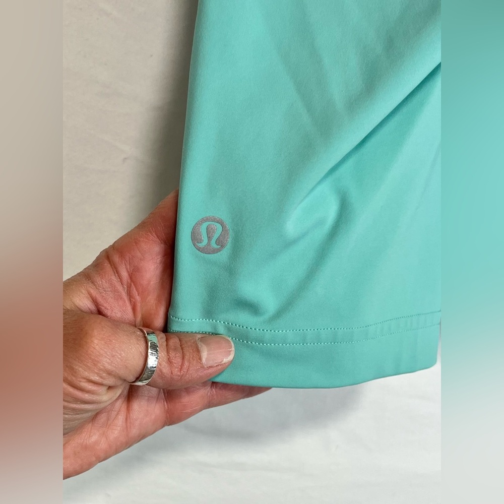 Lululemon High Rise On Pace Shorts Pockets Activewear Running Yoga Workout Gym - Picture 10 of 12
